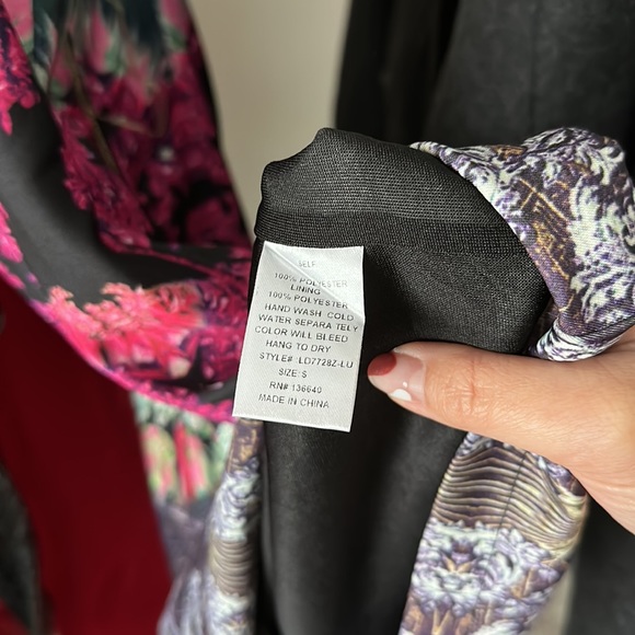 Lulu’s, size small Fuchsia Mirror Print Fuchsia Mirror Print - Picture 9 of 9